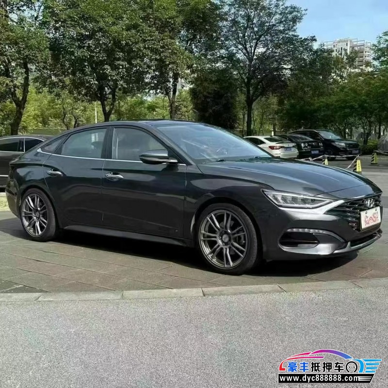 19年现代菲斯塔轿车抵押车出售