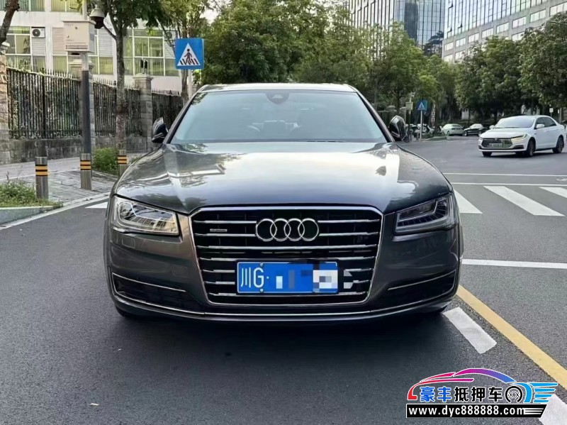 抵押车出售17年奥迪A8L轿车
