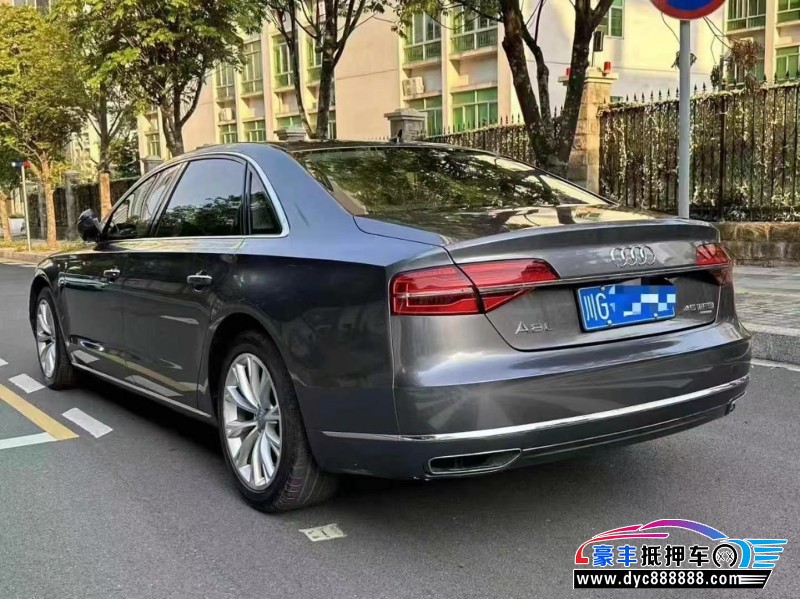 17年奥迪A8L轿车抵押车出售