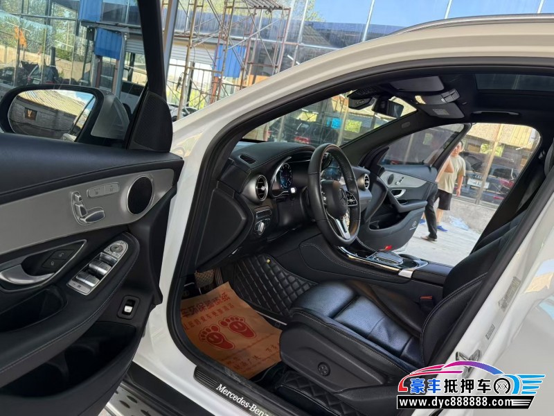 21年奔驰GLCSUV抵押车出售