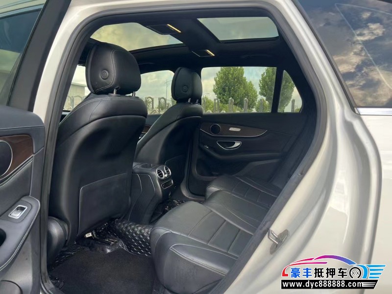 19年奔驰GLCSUV抵押车出售