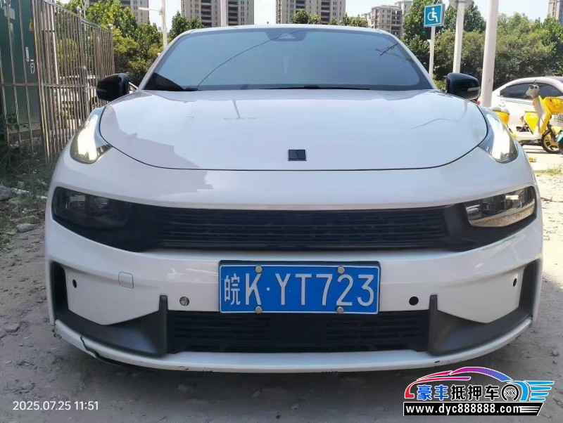 抵押车出售22年领克03轿车