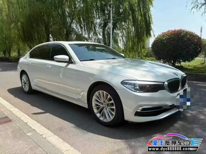 20年宝马5系轿车抵押车出售
