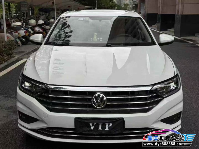 21年大众速腾轿车抵押车出售