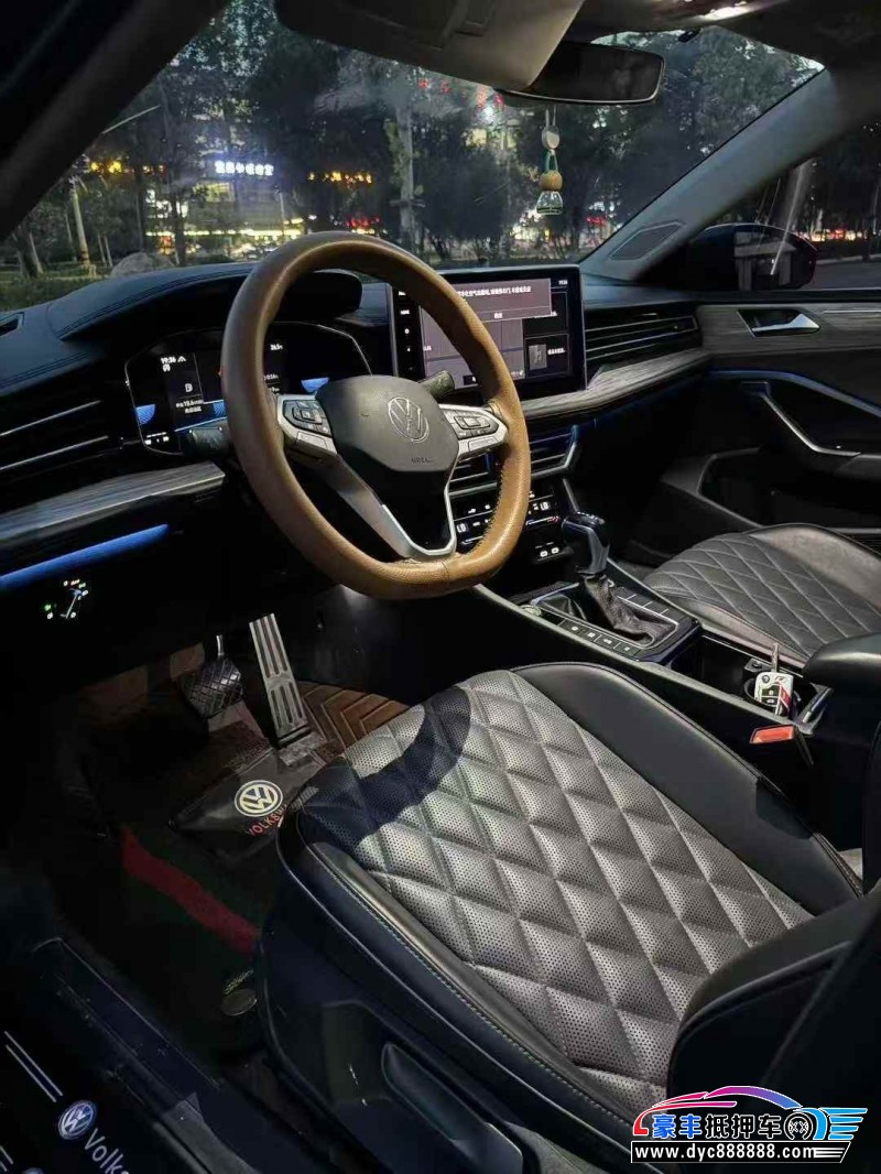 23年大众速腾轿车抵押车出售