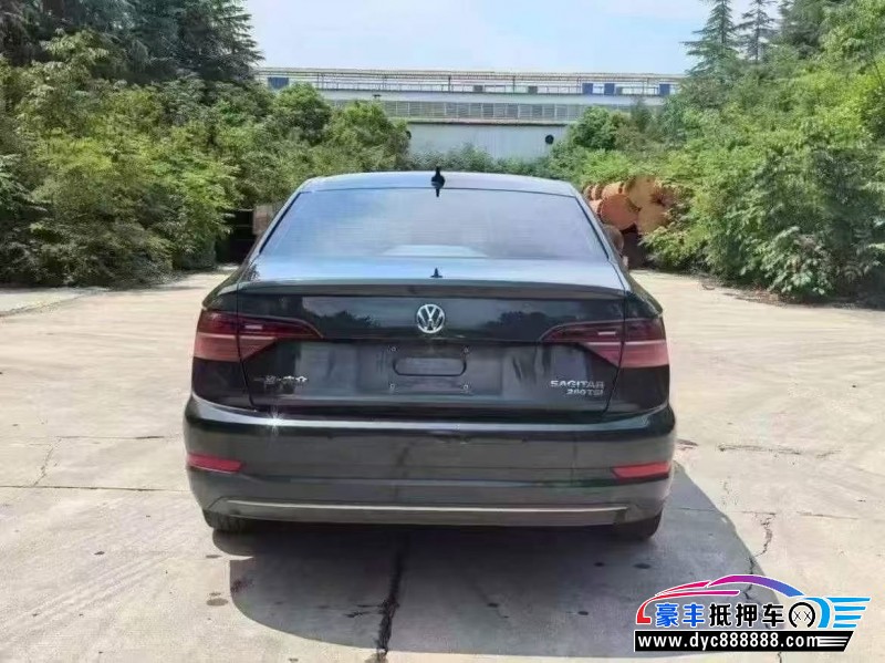 22年大众速腾轿车抵押车出售