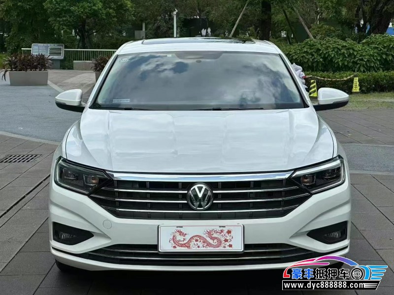 20年大众速腾轿车抵押车出售