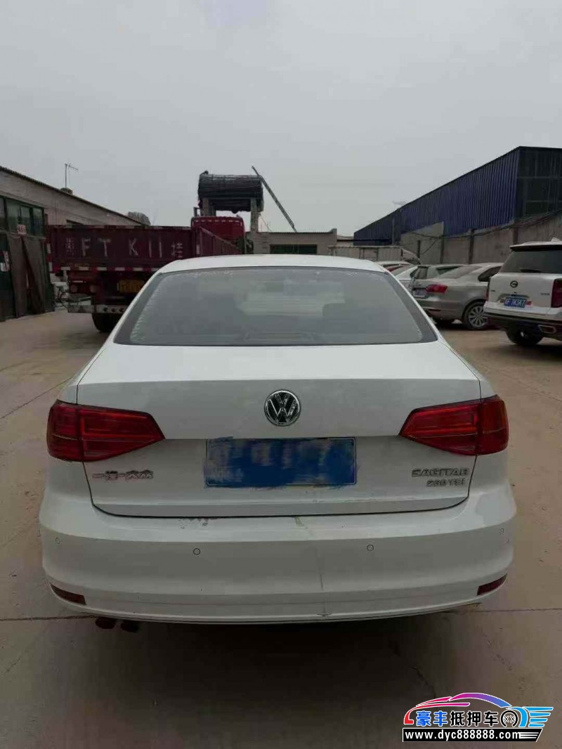 17年大众速腾轿车抵押车出售