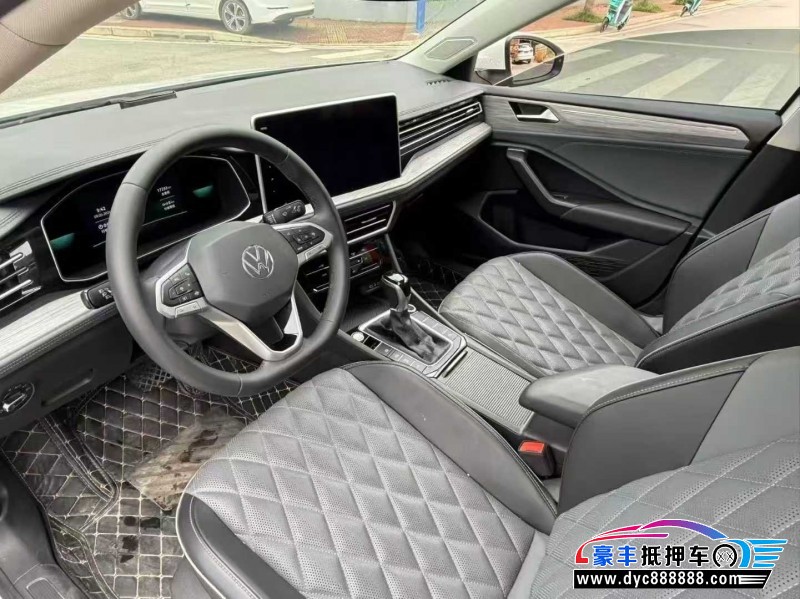 23年大众速腾轿车抵押车出售