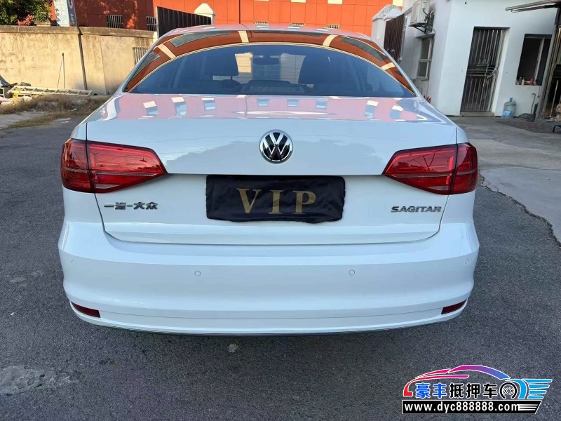 19年大众速腾轿车抵押车出售