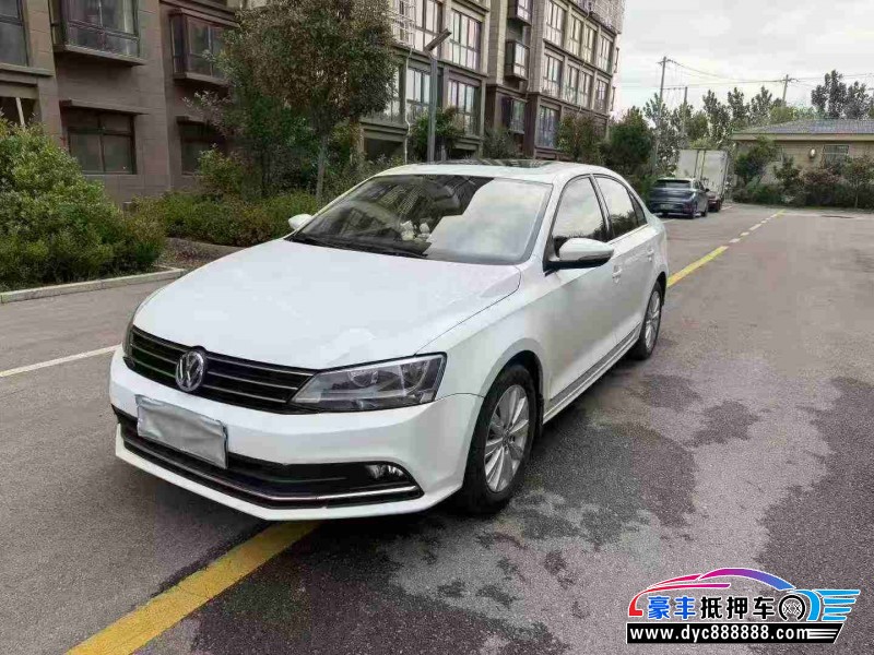 16年大众速腾轿车抵押车出售