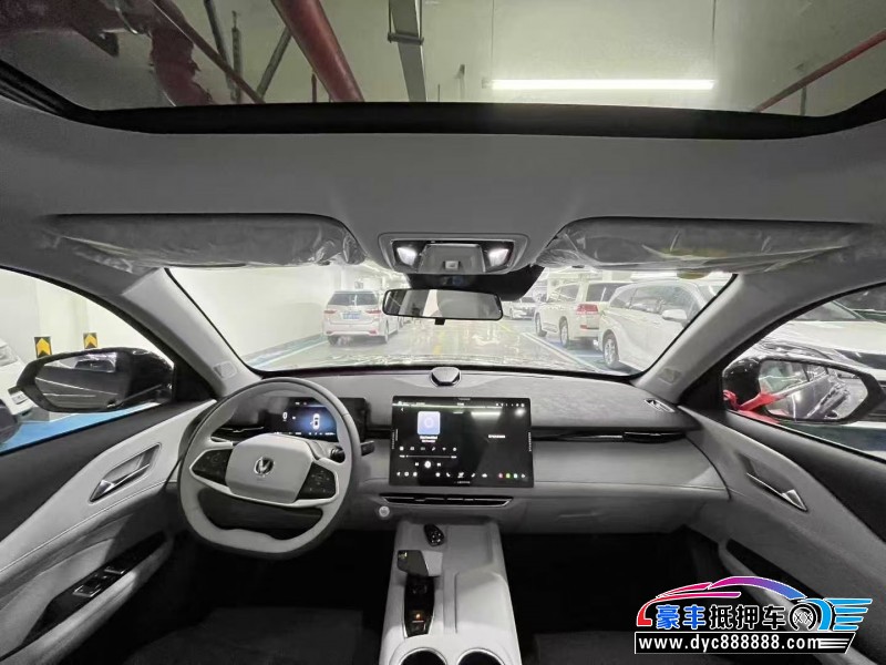 25年长安长安UNI轿车抵押车出售