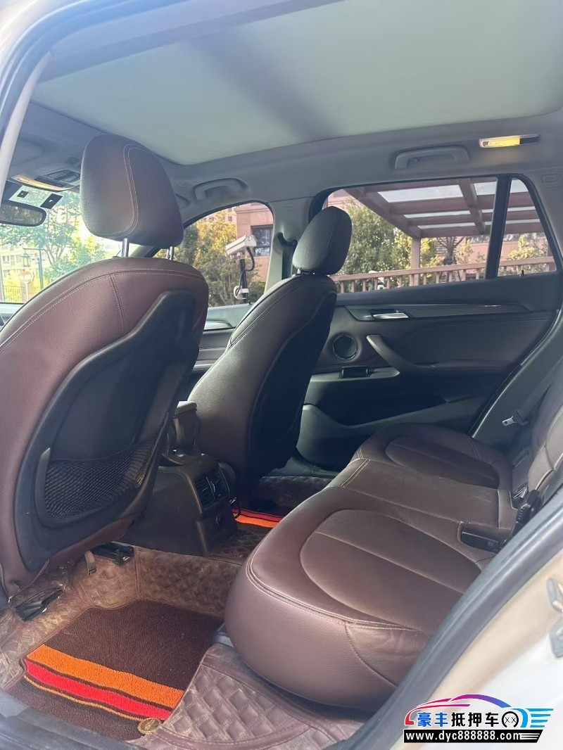 18年宝马X1轿车抵押车出售