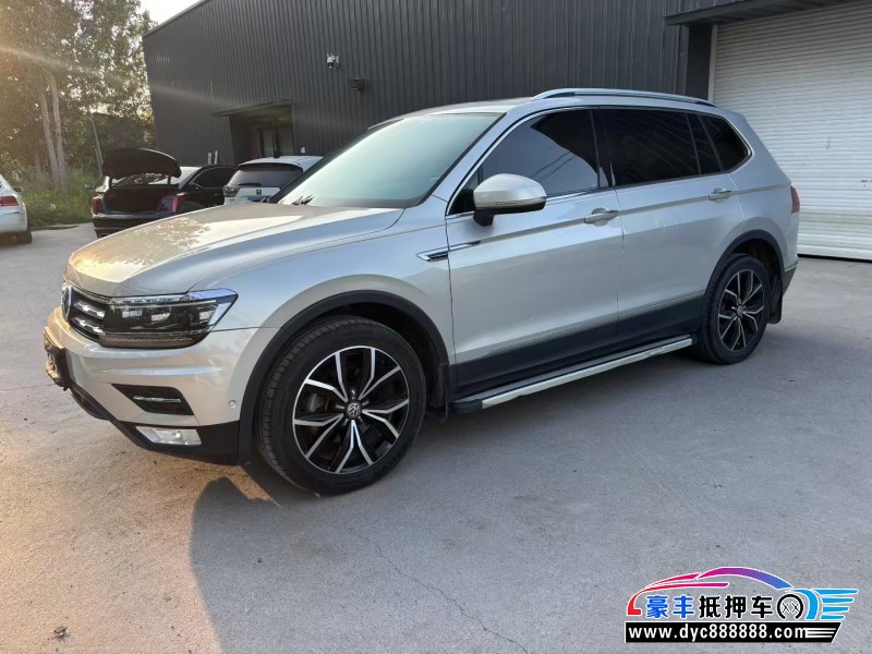 19年大众途观L轿车抵押车出售