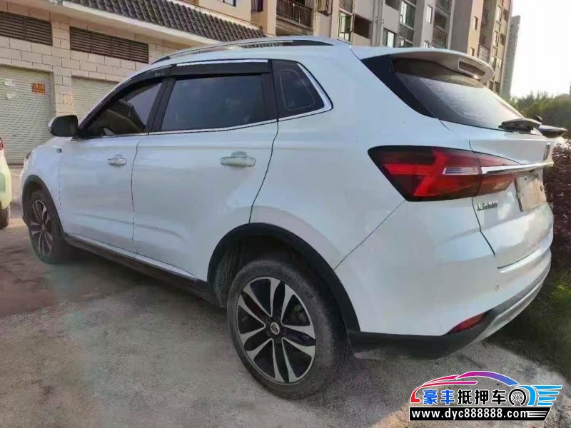 20年荣威RX3轿车抵押车出售