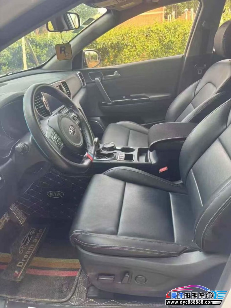 16年起亚KX5轿车抵押车出售