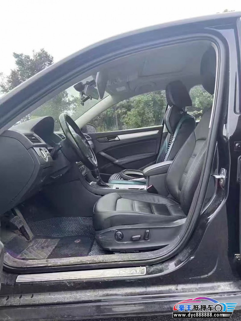 16年大众帕萨特轿车抵押车出售