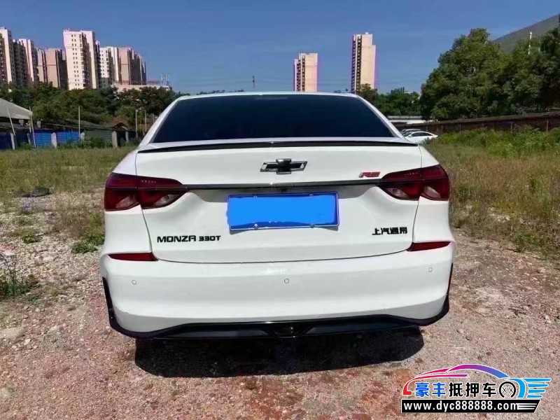 20年雪佛兰科鲁泽轿车抵押车出售