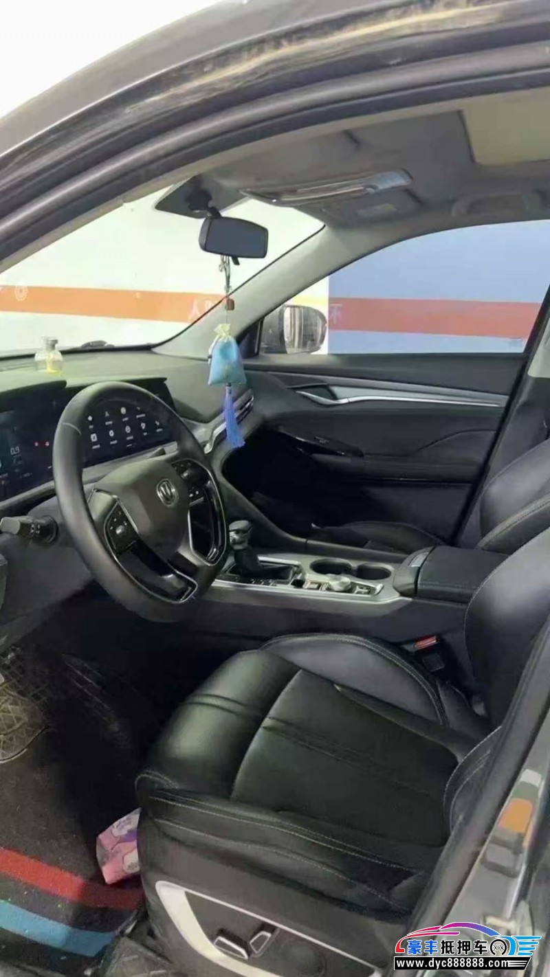 23年长安CS75轿车抵押车出售