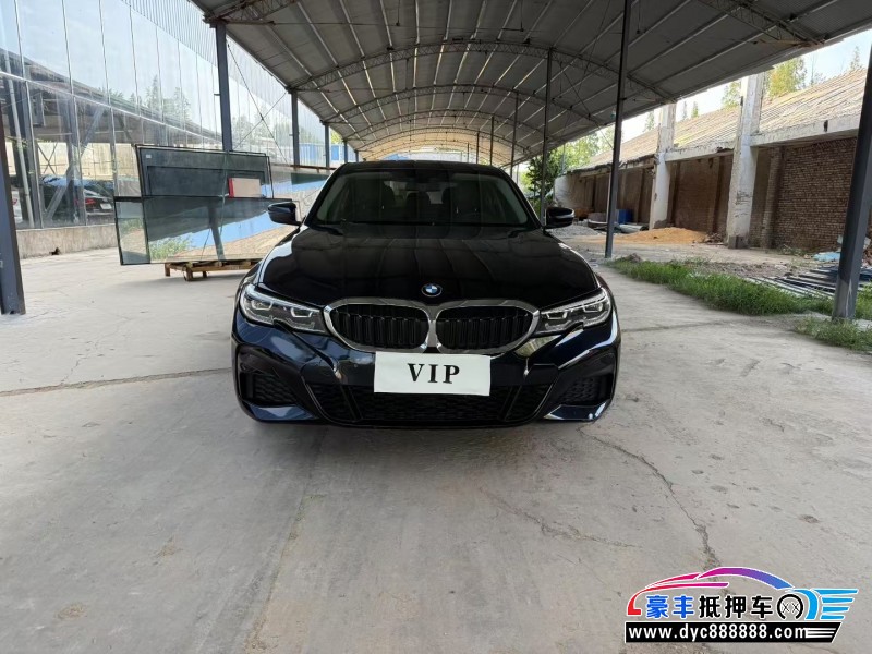 20年宝马3系轿车抵押车出售