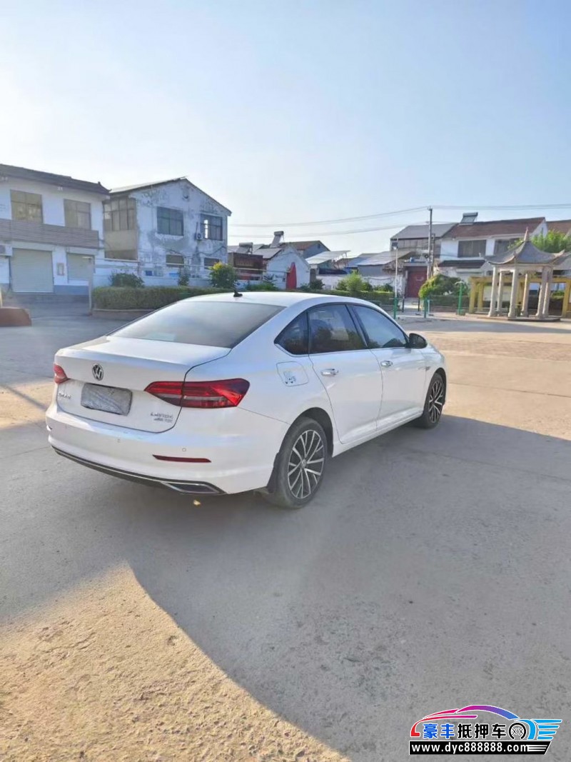 19年大众朗逸轿车抵押车出售