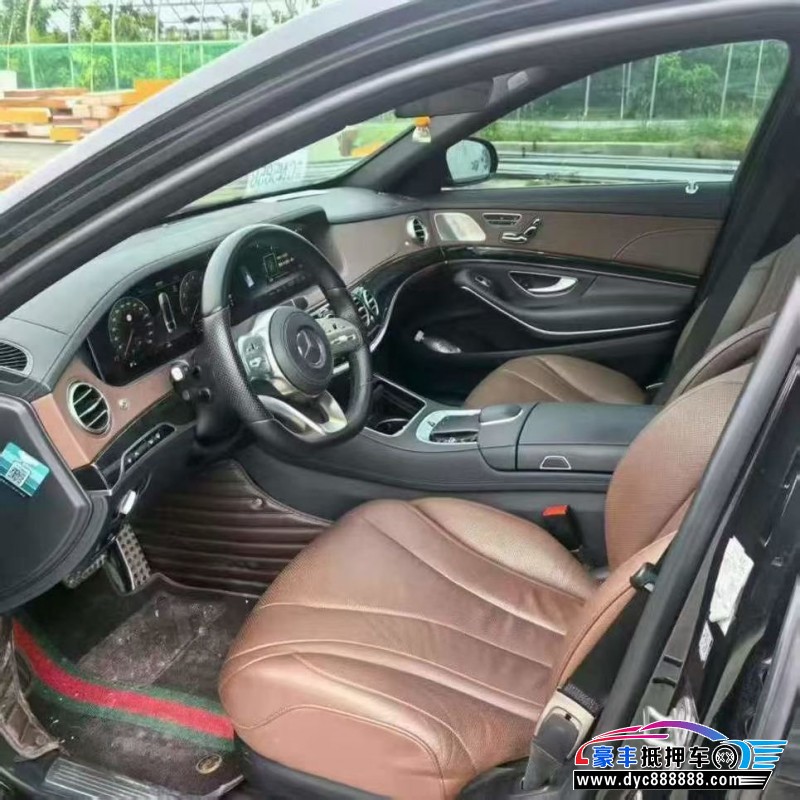 21年奔驰S轿车抵押车出售