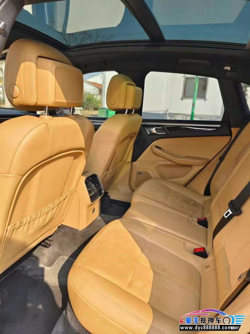 17年保时捷Macan迈凯轿车抵押车出售