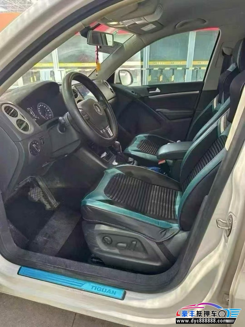 17年大众途观轿车抵押车出售