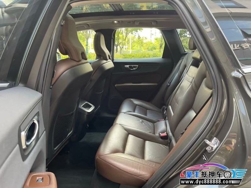 20年沃尔沃XC60轿车抵押车出售