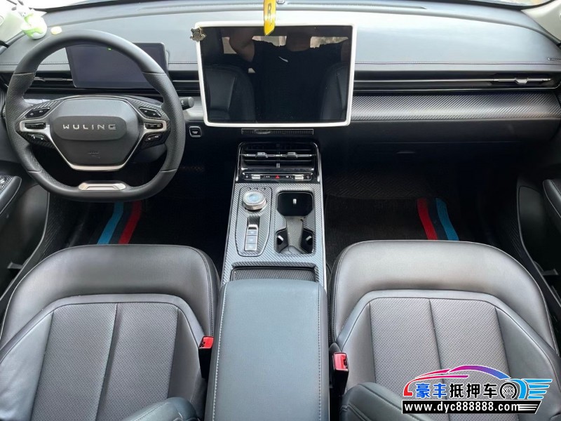 24年五菱星光轿车抵押车出售