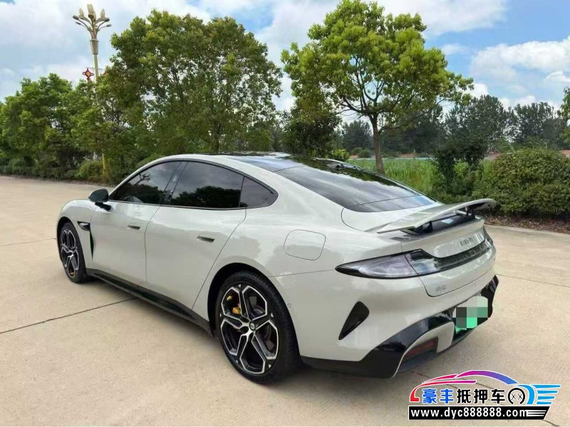 24年小米SU7轿车抵押车出售