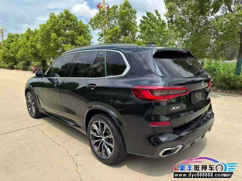 19年宝马X5轿车抵押车出售