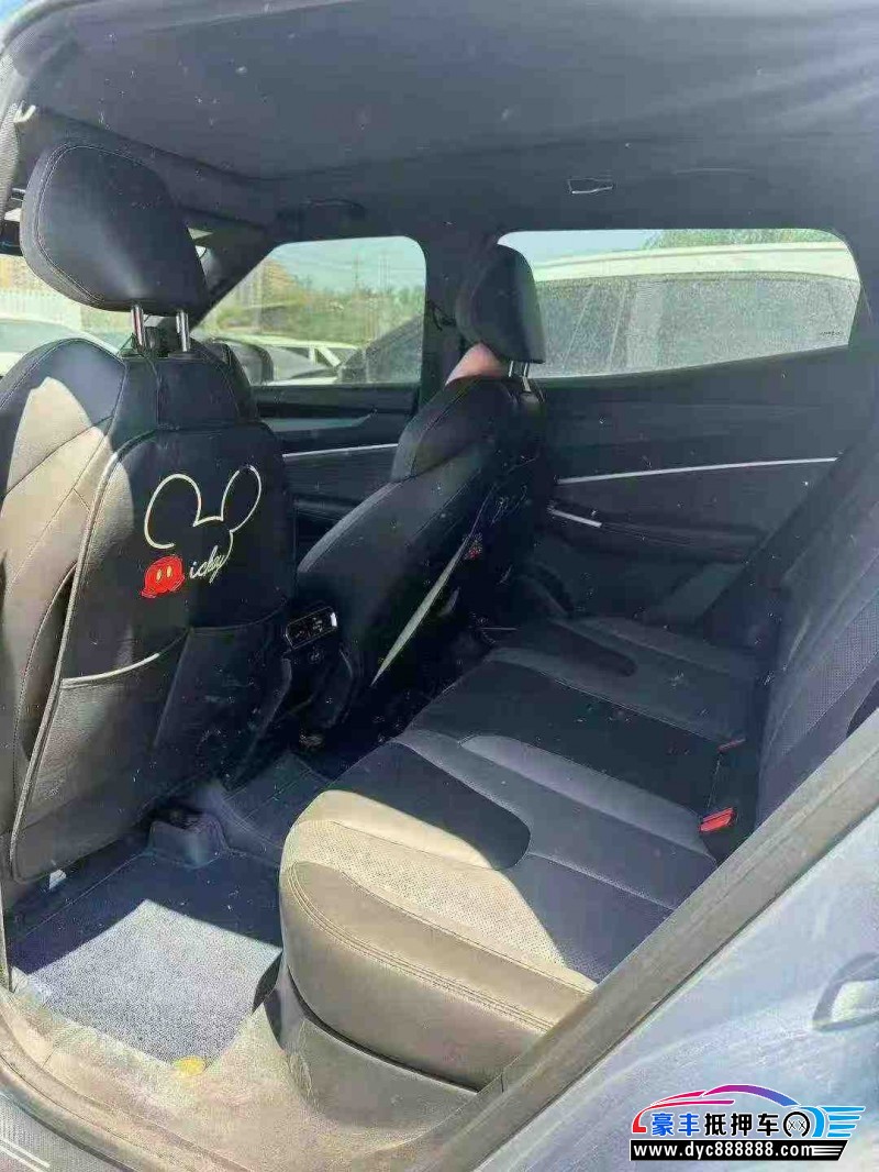 23年吉利博越轿车抵押车出售