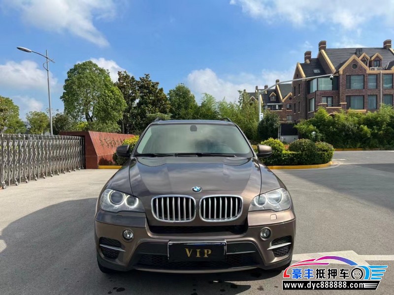 12年宝马X5轿车抵押车出售