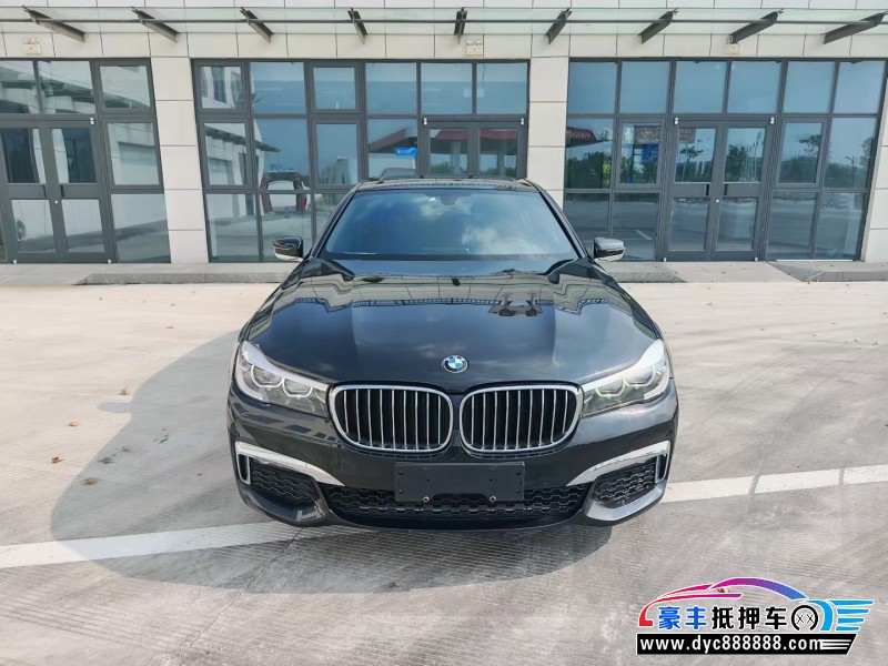 18年宝马7系轿车抵押车出售