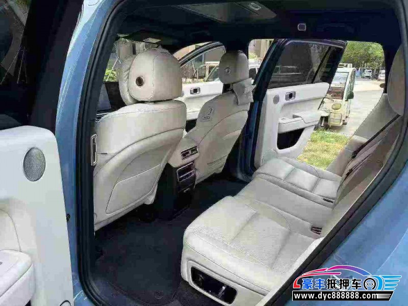 23年理想L7轿车抵押车出售