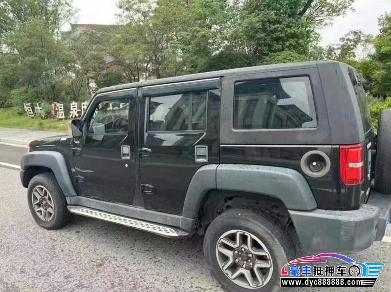 18年北京BJ40轿车抵押车出售