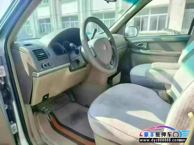 16年别克GL8轿车抵押车出售