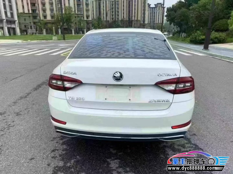 18年斯柯达明锐轿车抵押车出售