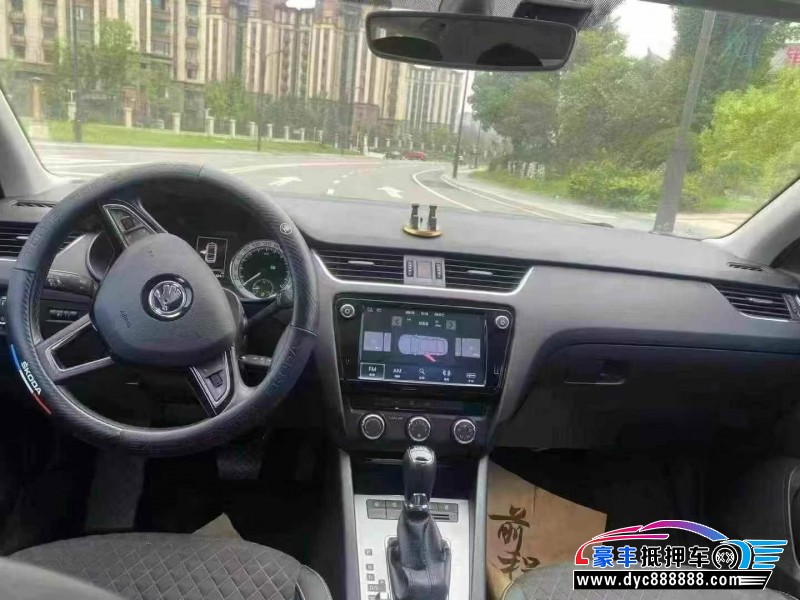 18年斯柯达明锐轿车抵押车出售