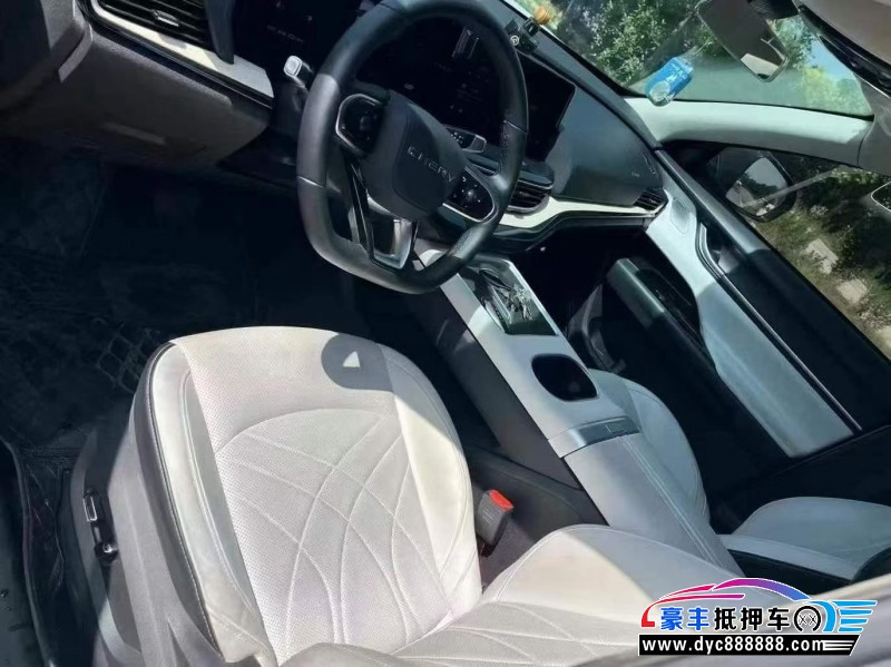 24年奇瑞舒享家轿车抵押车出售