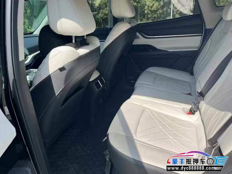 24年奇瑞舒享家轿车抵押车出售