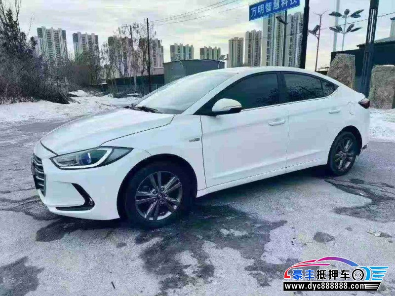 17年现代领动轿车抵押车出售