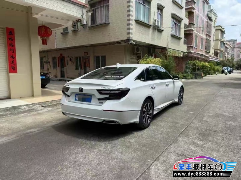 21年本田雅阁轿车抵押车出售