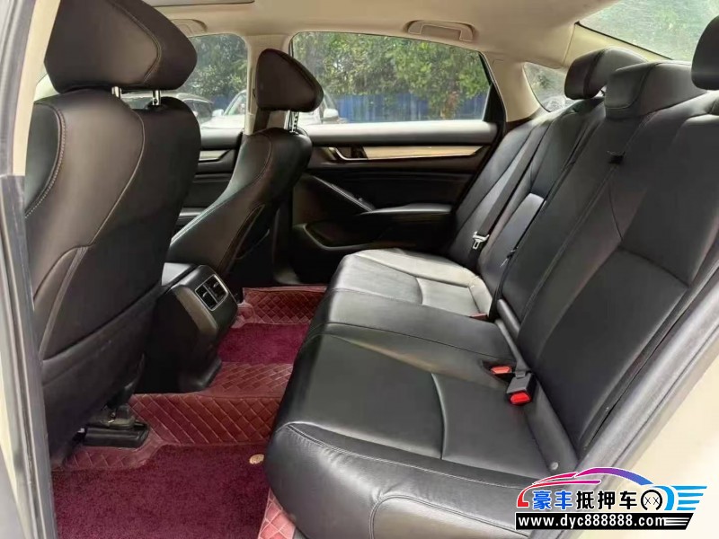 21年本田雅阁轿车抵押车出售