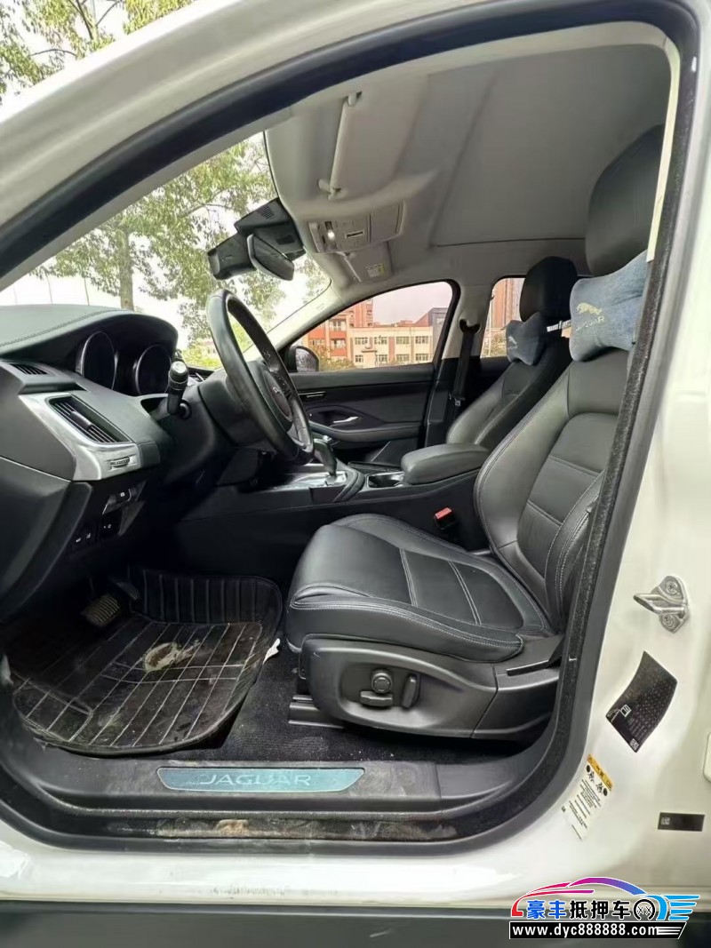 19年捷豹E-PACE轿车抵押车出售