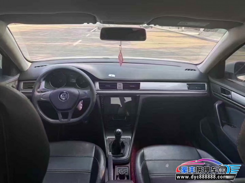 20年大众宝来轿车抵押车出售