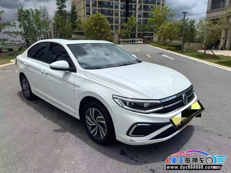 25年大众宝来轿车抵押车出售