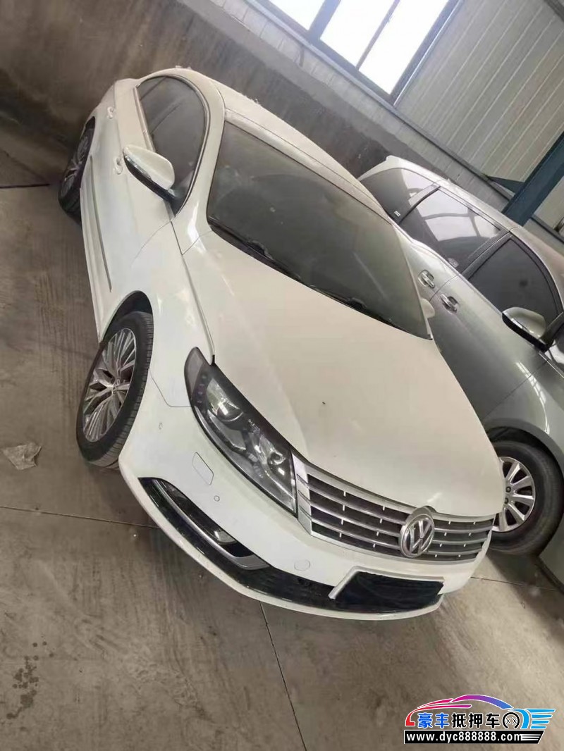 17年大众CC轿车抵押车出售