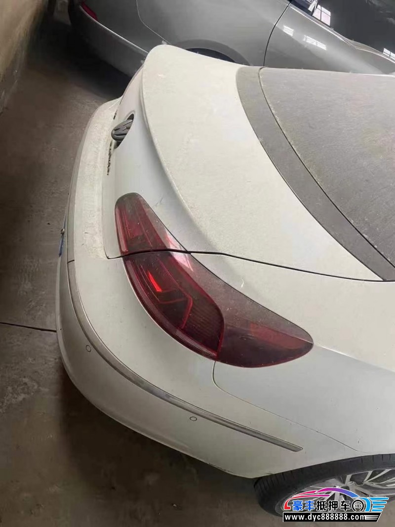 17年大众CC轿车抵押车出售